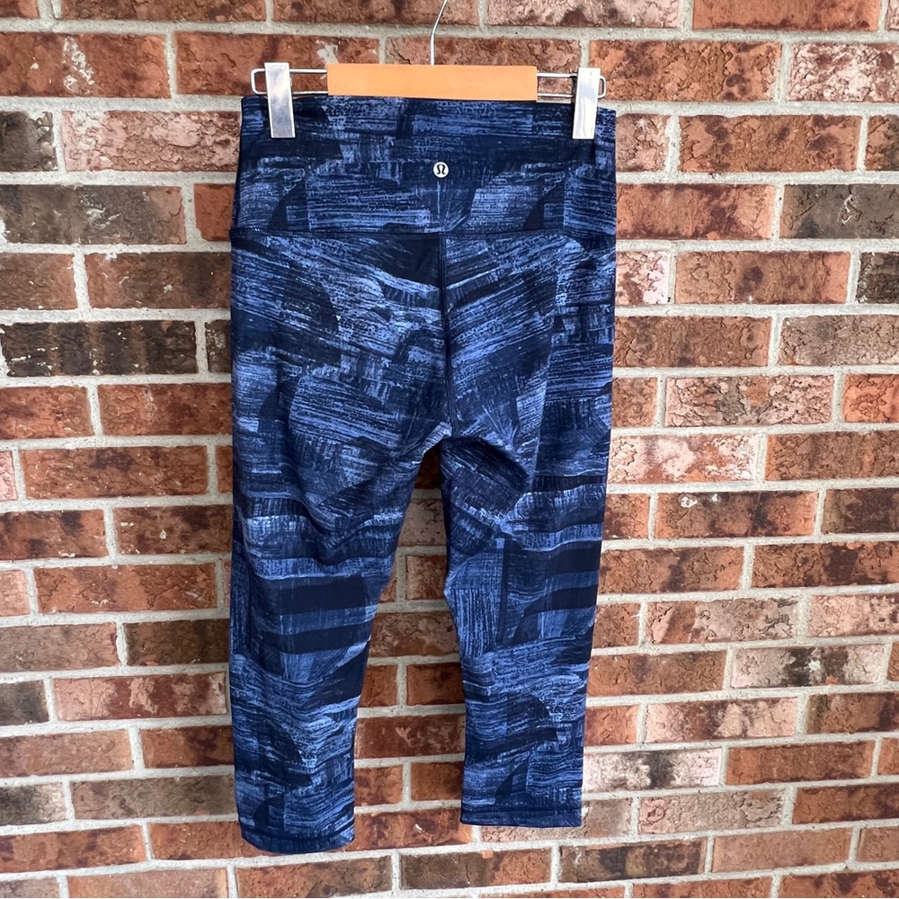 Lululemon Wunder Under High-Rise Crop 21"  Leggings   Size 8 EUC